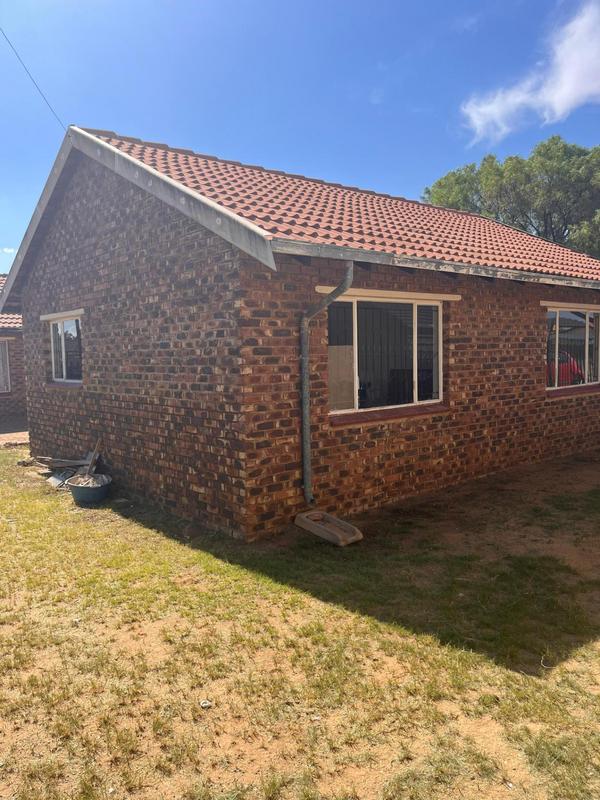 To Let 2 Bedroom Property for Rent in Mmabatho Unit 10 North West